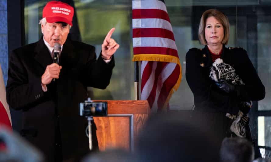 Attorneys Lin Wood and Sidney Powell hold a press conference on election results in Alpharetta, Georgia, on 2 December 2020. 