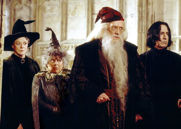 Doux et usé par le temps… en tant que professeur Dumbledore dans Harry Potter et la chambre des secrets.