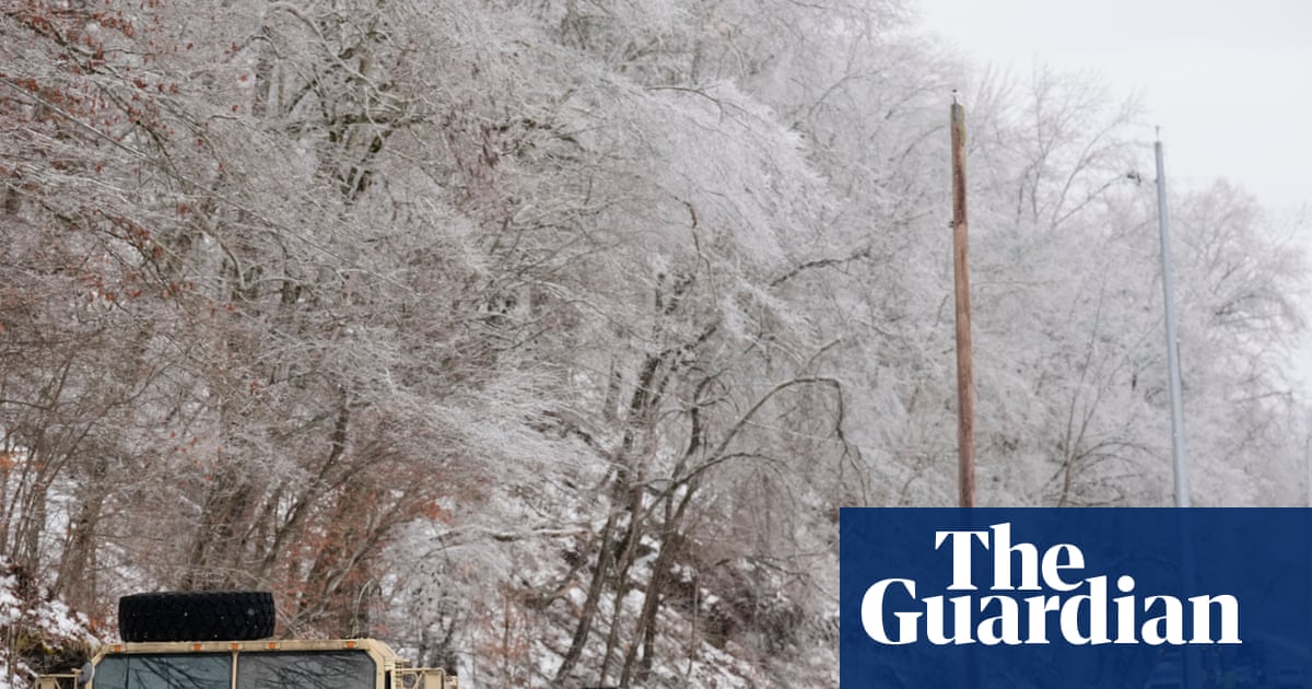Snow and blizzards move into US east coast as 85 dead from last week’s storm