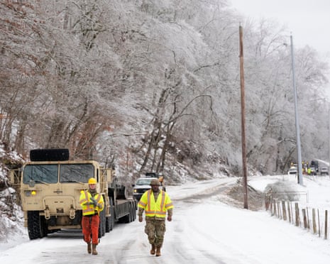 Snow and blizzards move into US east coast as 85 dead from last week's storm | US weather | The Guardian