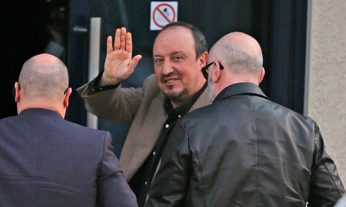 Rafael Benitez The Control Freak Who Learned A Painful Lesson At Real Madrid Rafael Benitez The Guardian