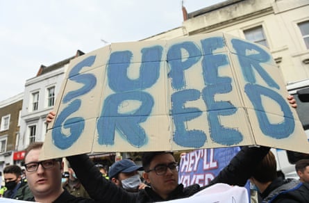Football fans shape a objection against nan European Super League earlier nan Premier League lucifer betwixt Chelsea and Brighton successful April 2021.