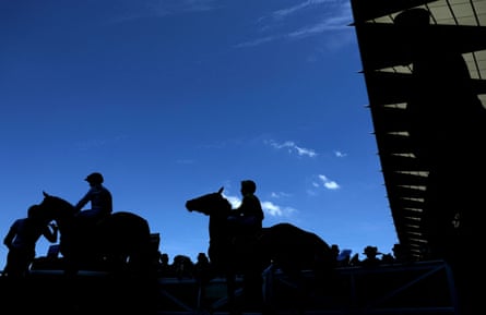 30 Albany Stakes astatine Royal Ascot.