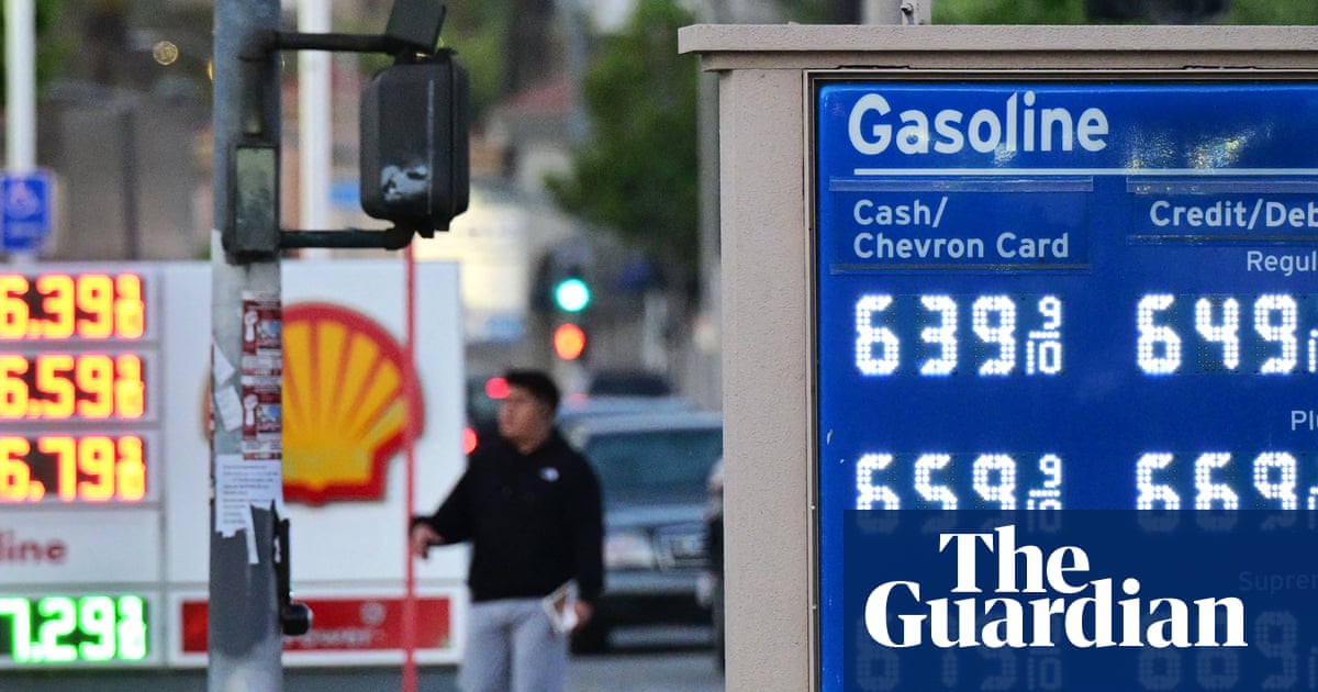 California Gas Prices Top $6 as Final Middle East Tanker Arrives