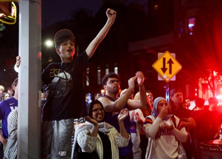 people cheer