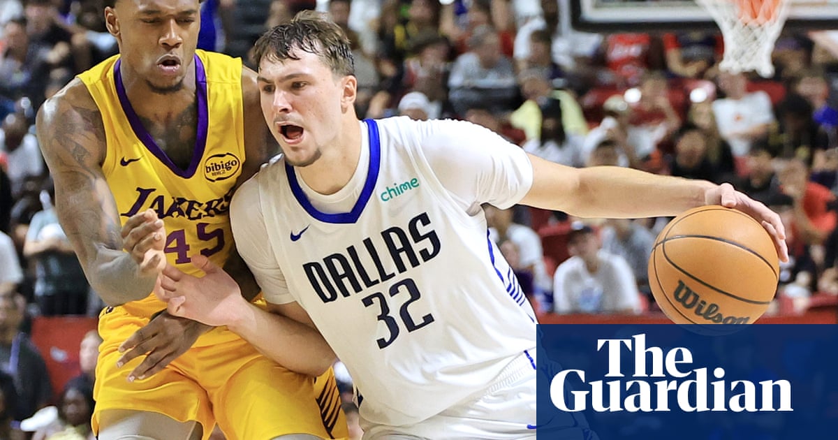 Cooper Flagg scores 10 in Summer League debut as Mavs edge Lakers
