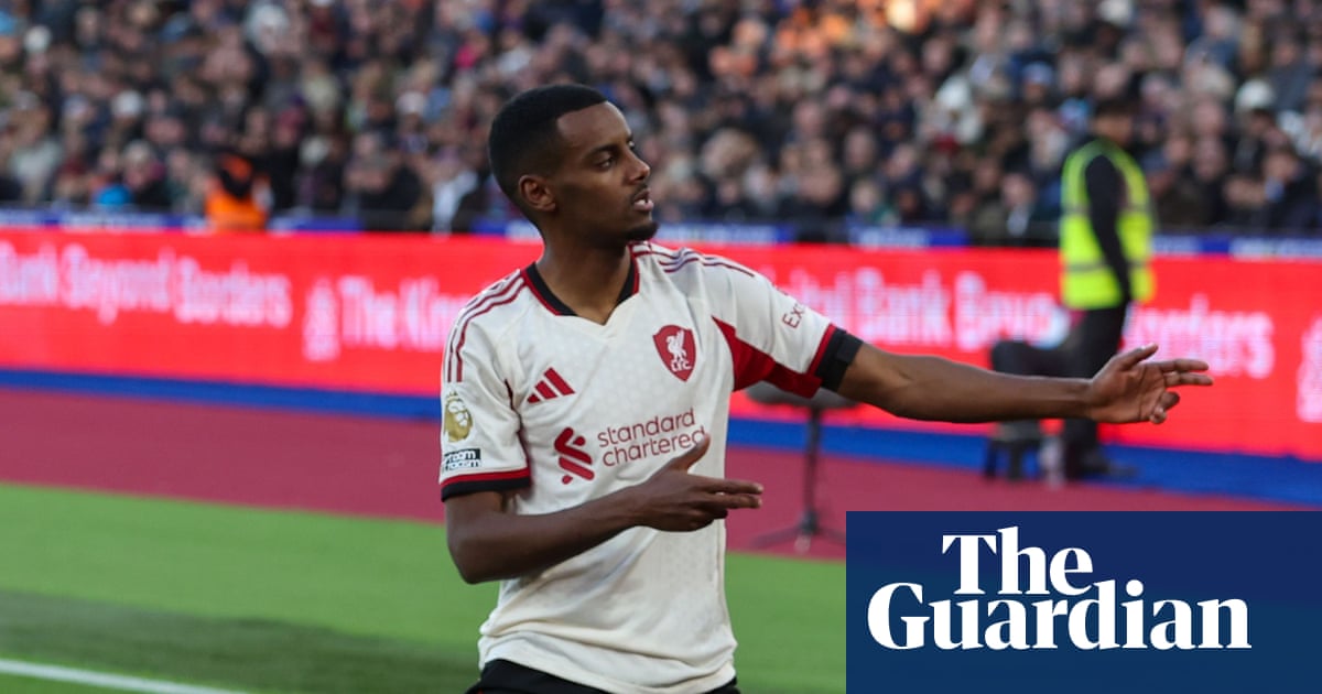 Alexander Isak ends drought as Liverpool stop rot with win at West Ham