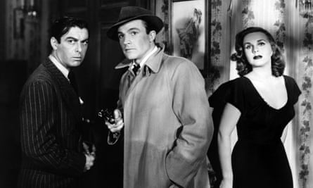 Richard Whorf, Gene Kelly and Deanna Durbin in Christmas Holiday.