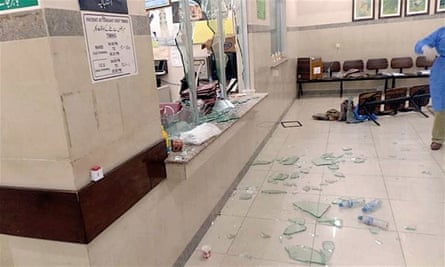 A mob barged into the ward at Jinnah Postgraduate Medical Centre in Karachi and vandalised it.