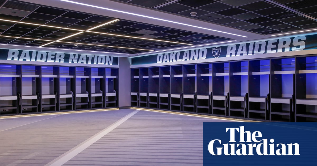 Nfl Takes Over The Tottenham Hotspur Stadium In Pictures Football The Guardian
