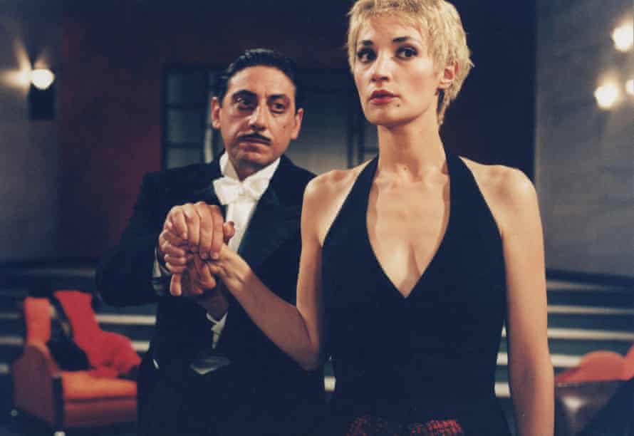 Sergio Castellitto and Jeanne Balibar putting on a Pirandello play in Rivette’s Va Savoir, 2001.