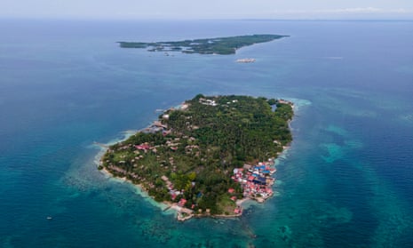 Three islands of San Bernardo are seen here: foreground is Murcura, then behind, very small, Santa Cruz island then last is Tintipan island.