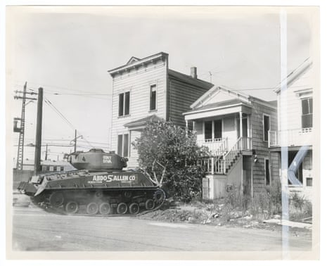 Print of tank preparing to destroy homes