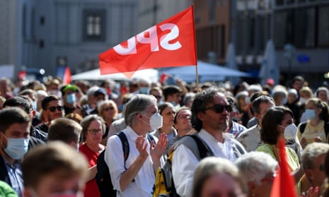Faces in the crowd at an SPD election rally in Munich last weekend