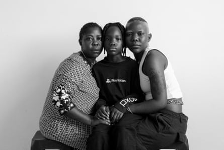 DeLovie Kwagala, annesi ve oğlu Myles ile birlikte Johannesburg'da.