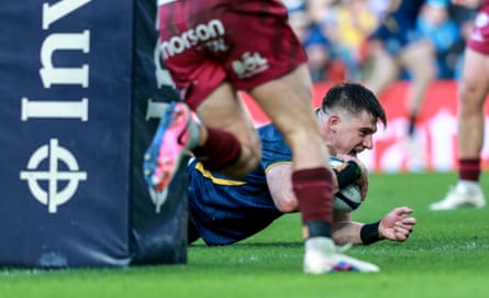 Dan Sheehan falls over the line to score Leinster’s first try.