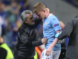 Manchester City v Chelsea: Champions League final – live! 4 Manchester City’s Kevin De Bruyne cries as he walks off after sustaining an injury.