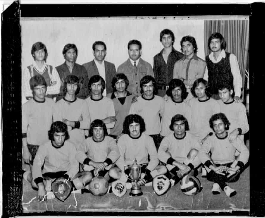 Britain’s first all-Asian football team, formed in Southall by Kessar Singh Bhatti (pictured back row, 3rd from left).