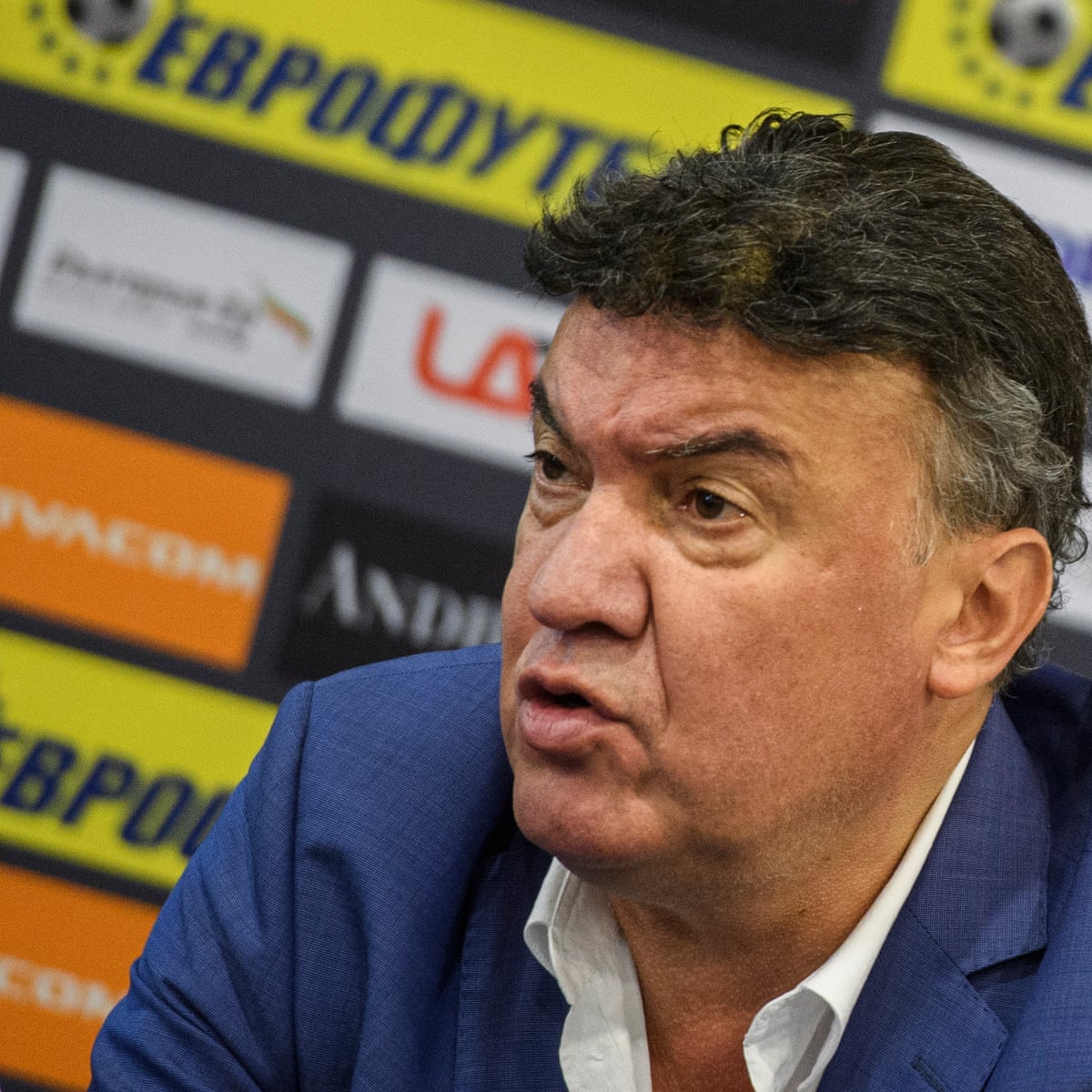 bulgaria manager resigns while outgoing