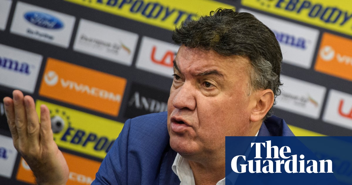Bulgaria manager resigns while outgoing president hits out at Southgate