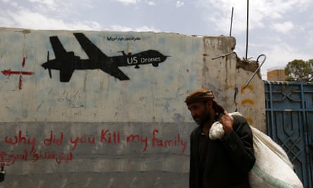 Graffiti condemning US drone strikes in Yemen.