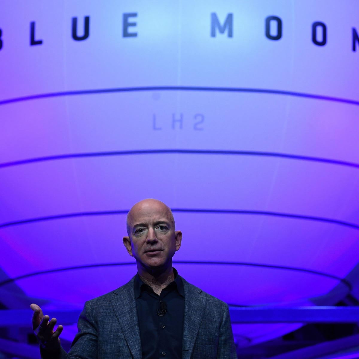 Blue Origin Bezos Company Aims To Take People To Moon By 24 Jeff Bezos The Guardian Blue Origin Bezos Company Aims To Take People To Moon By 24 Jeff Bezos The Guardian
