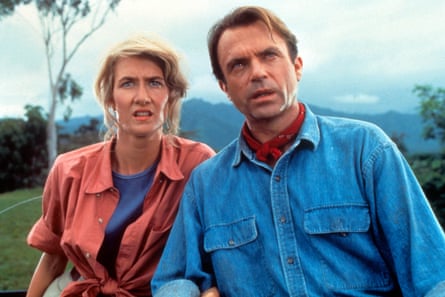 Laura Dern and Sam Neill in Jurassic Park (1993).