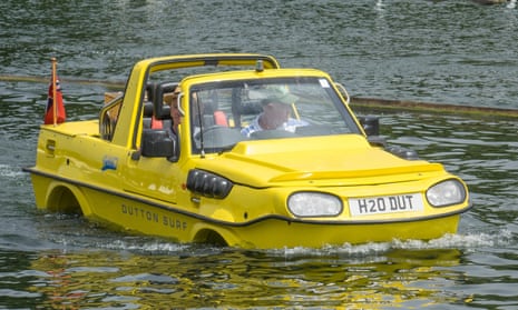 England, Oxfordshire, Henley, River Thames, Dutton Surf amphibious car