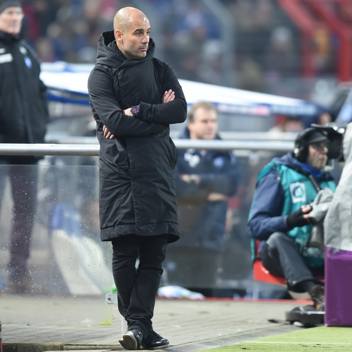 Manchester United Deny Meeting With Pep Guardiola In Paris Football The Guardian