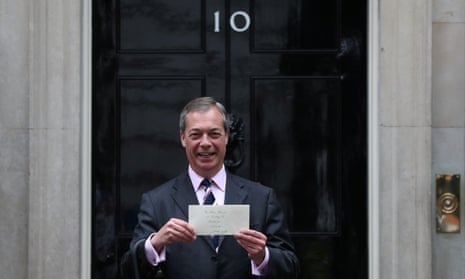 Nigel Farage poses outside 10 Downing Street