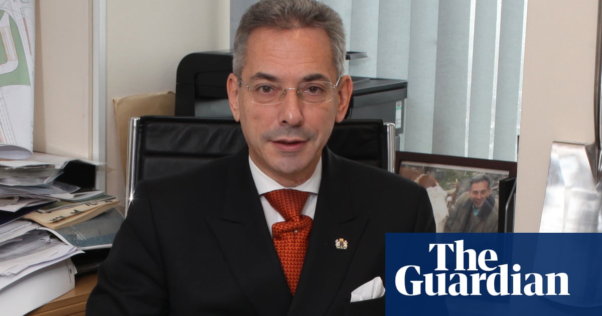 Tory Westminster councillor resigns after hospitality inquiry