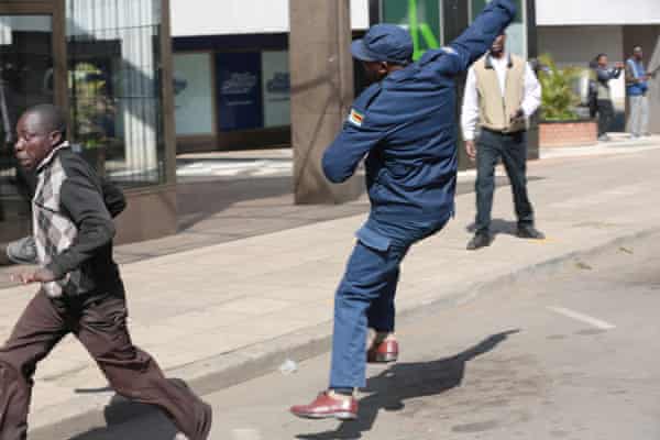 Chaos In Harare As Zimbabwe Riot Police Violently Disperse