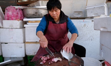 Ms Zhang, a fish market vendor in Kinmen County, says some local fishing crew are scared to go offshore since a fatal collision between a Taiwan coast guard and an illegal Chinese fishing boat