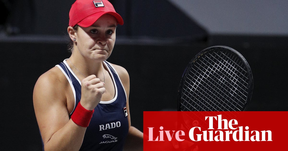 Ashleigh Barty beats Petra Kvitova to top WTA Finals group – as it happened