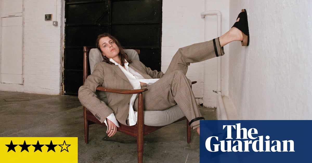 Marika Hackman: Any Human Friend review – frank breakup album