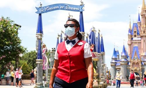 What Would Walt Do Universal And Disney Battle To Be Us S Best Theme Park Walt Disney Company The Guardian