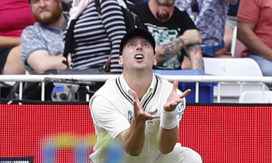 Matt Henry takes the catch to dismiss England player Ollie Pope.