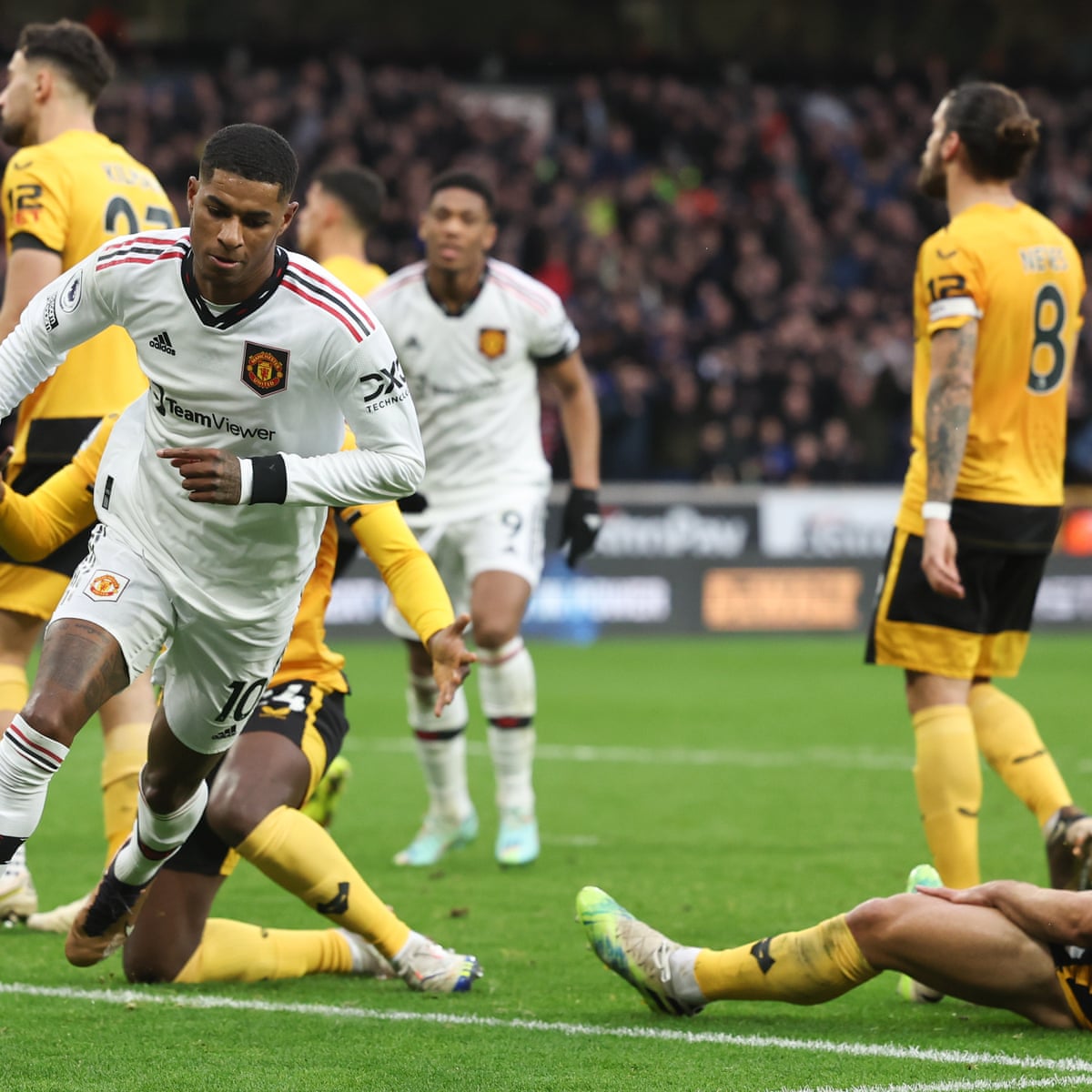 Marcus Rashford off naughty step to earn Manchester United win at Wolves