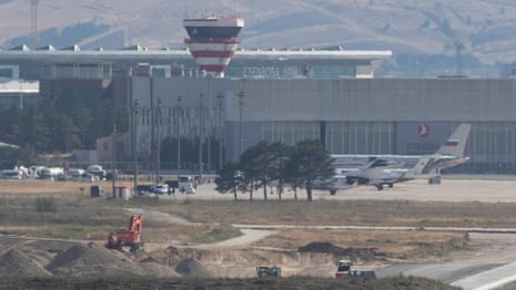 Vista del aeropuerto de Ankara antes del intercambio de prisioneros rusos: míralo en vivo