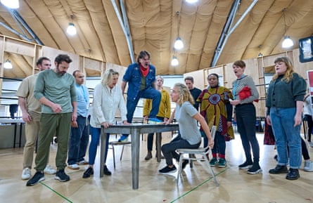 The cast of ENO’s Dead Man Walking rehearse.