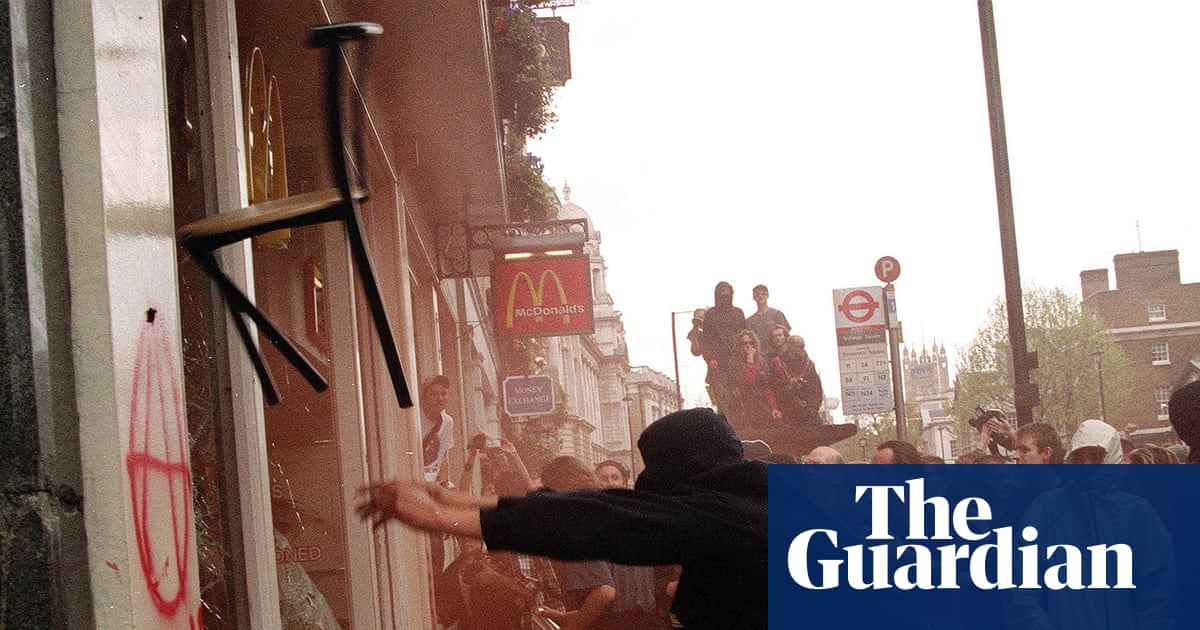 ‘In a crowd, it feels good when we do bad to our enemies’: how anger becomes contagious