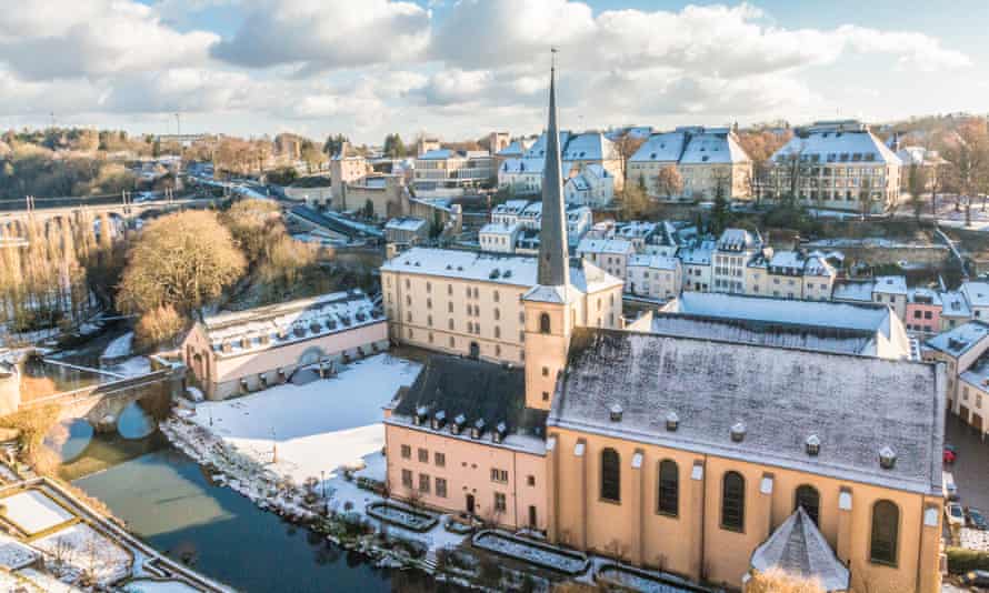 مدينة لوكسمبورغ في لوكسمبورغ.  الأصل لديه معدل ضريبة 15٪.