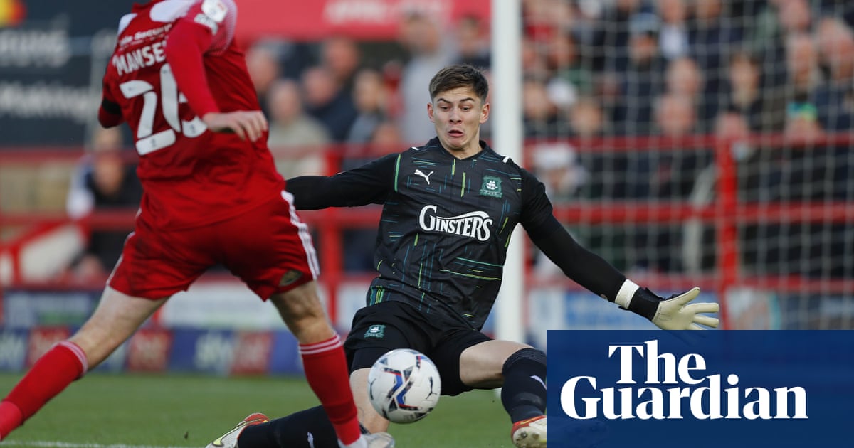 Plymouth keeper Mike Cooper reports homophobic abuse at Accrington