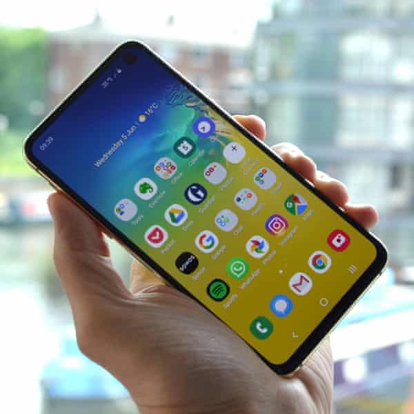 Best Smartphone 2019 Iphone Oneplus Samsung And Huawei Compared