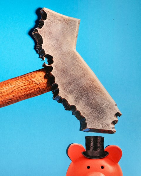 A hammer with a California-shaped head poised above a piggy bank wearing a top hat