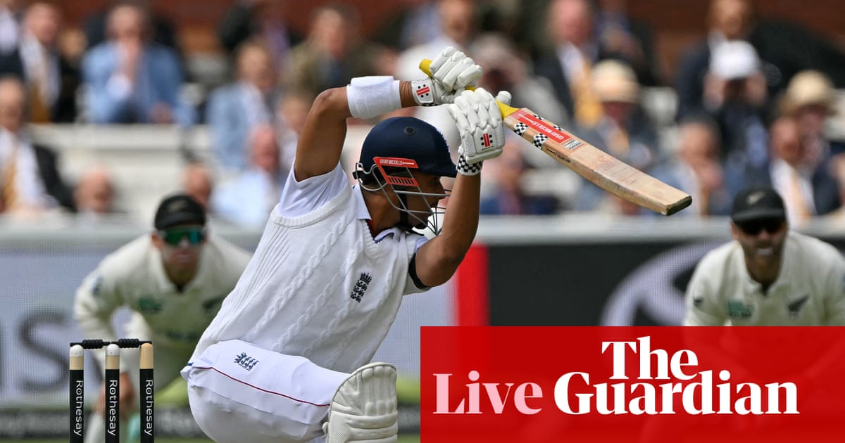 England v New Zealand: first men’s cricket Test, day one – live