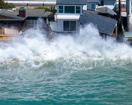 Waves driven by swells from Hurricane Polo.