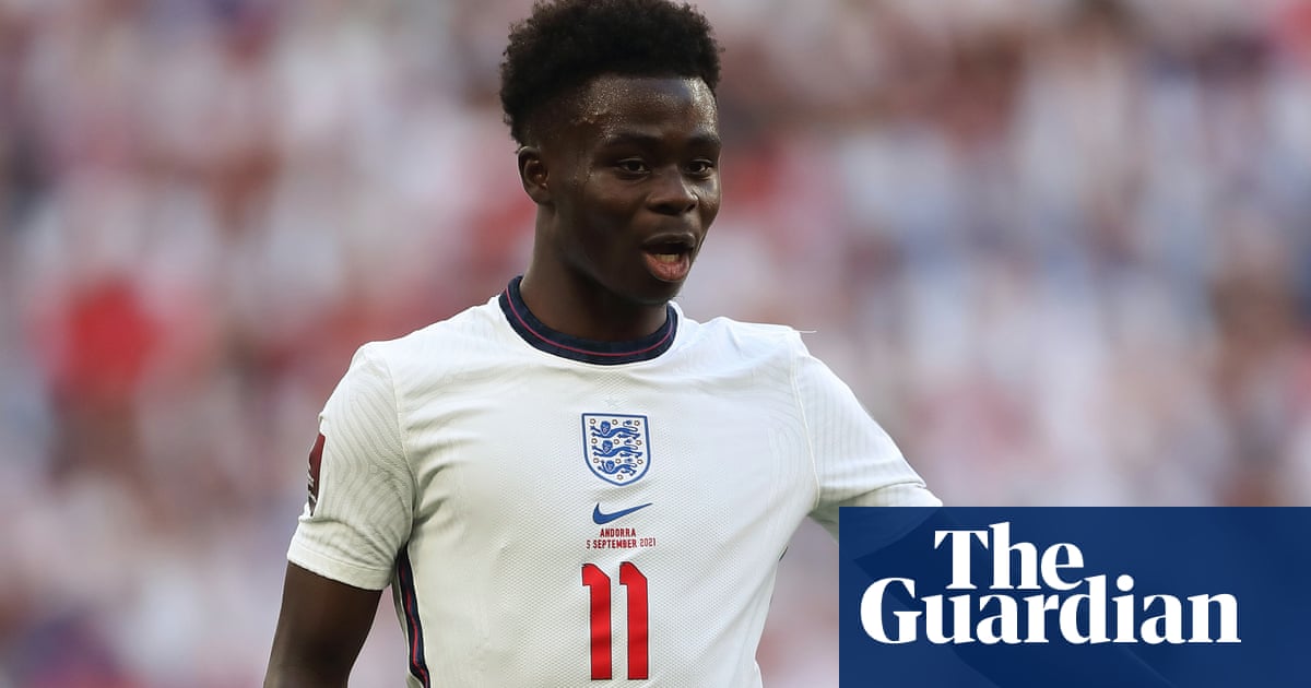 Internet troll who sent racist abuse to Bukayo Saka apologises