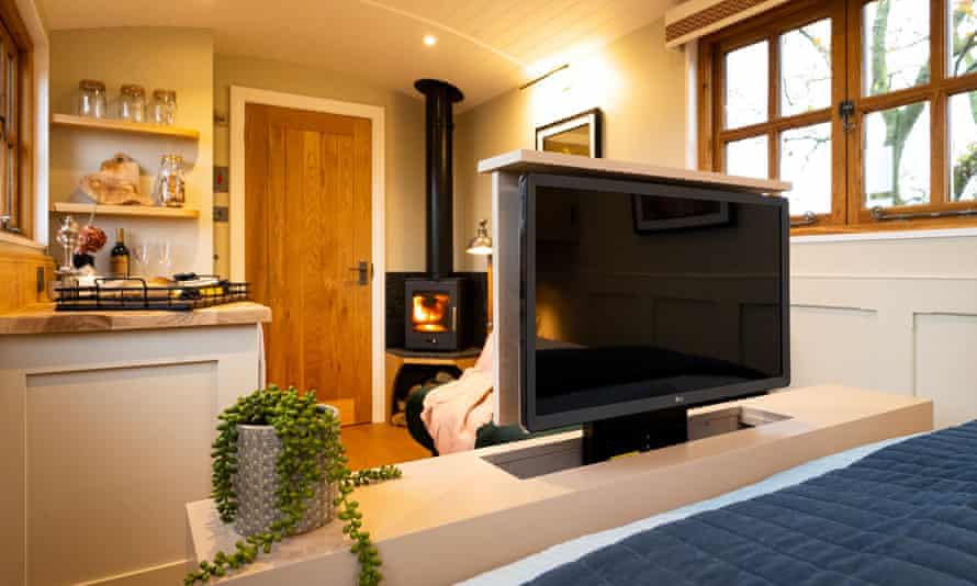 Inside of a Henley Hut Company show hut.