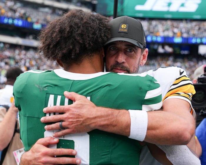 Aaron Rodgers’ Jets revenge tour shows the old guy may still have it